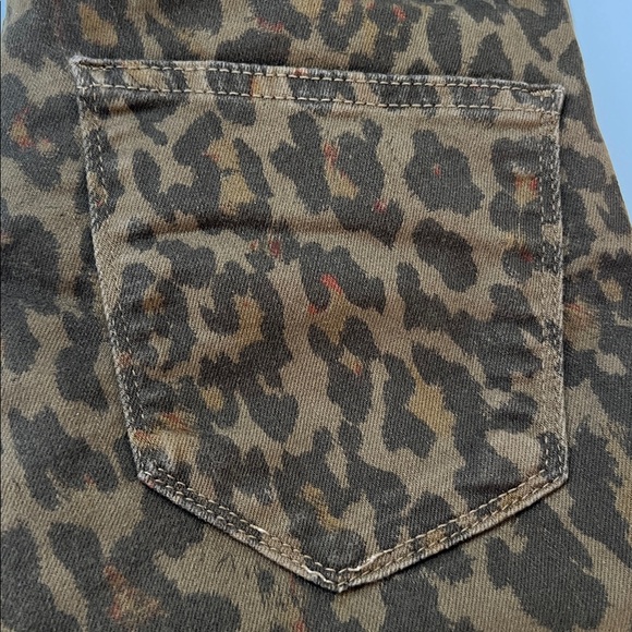 Zara high rise, skinny leopard print jeans. - Picture 5 of 5